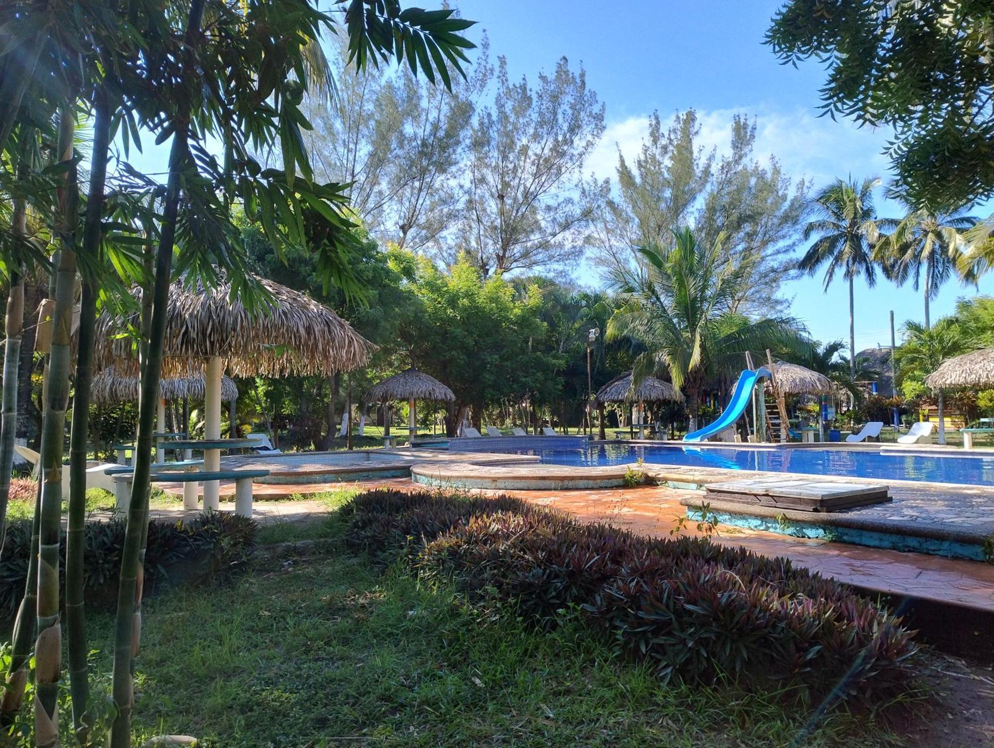 Playa Encantada 卡西塔斯 外观 照片